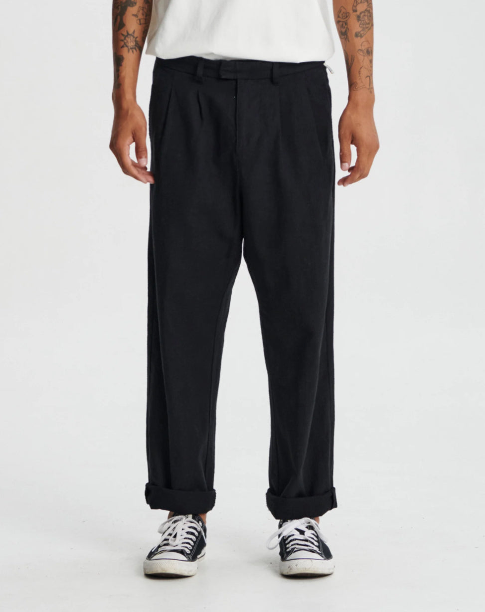 Critical Slide Harro Linen Pleat Pant - Black