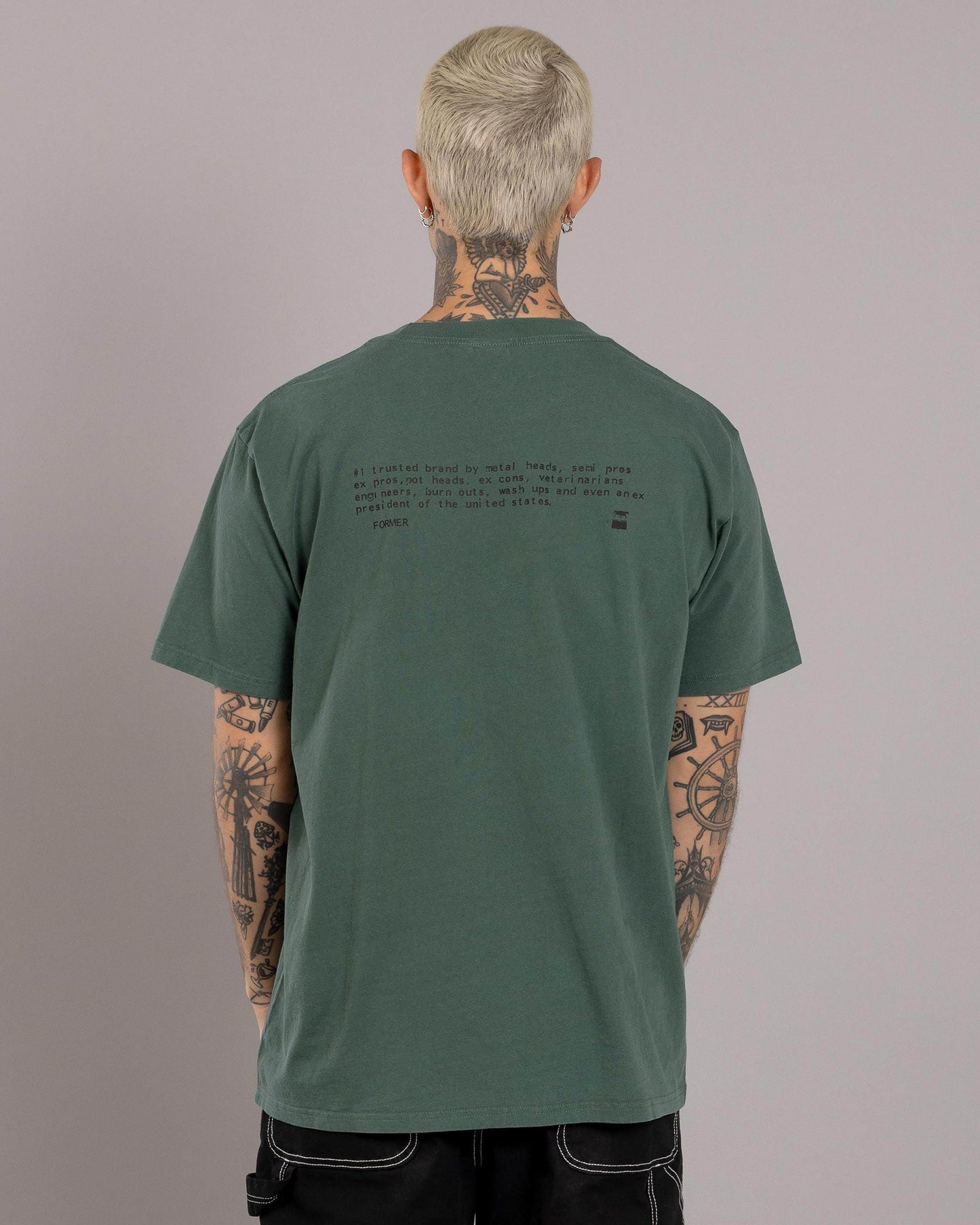 FORMER TRUSTED T-SHIRT // WASHED GREEN