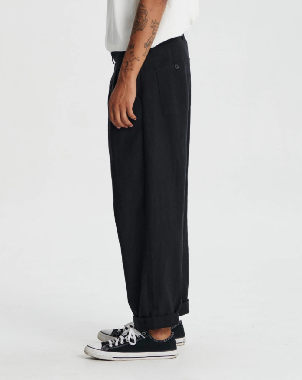 Critical Slide Harro Linen Pleat Pant - Black