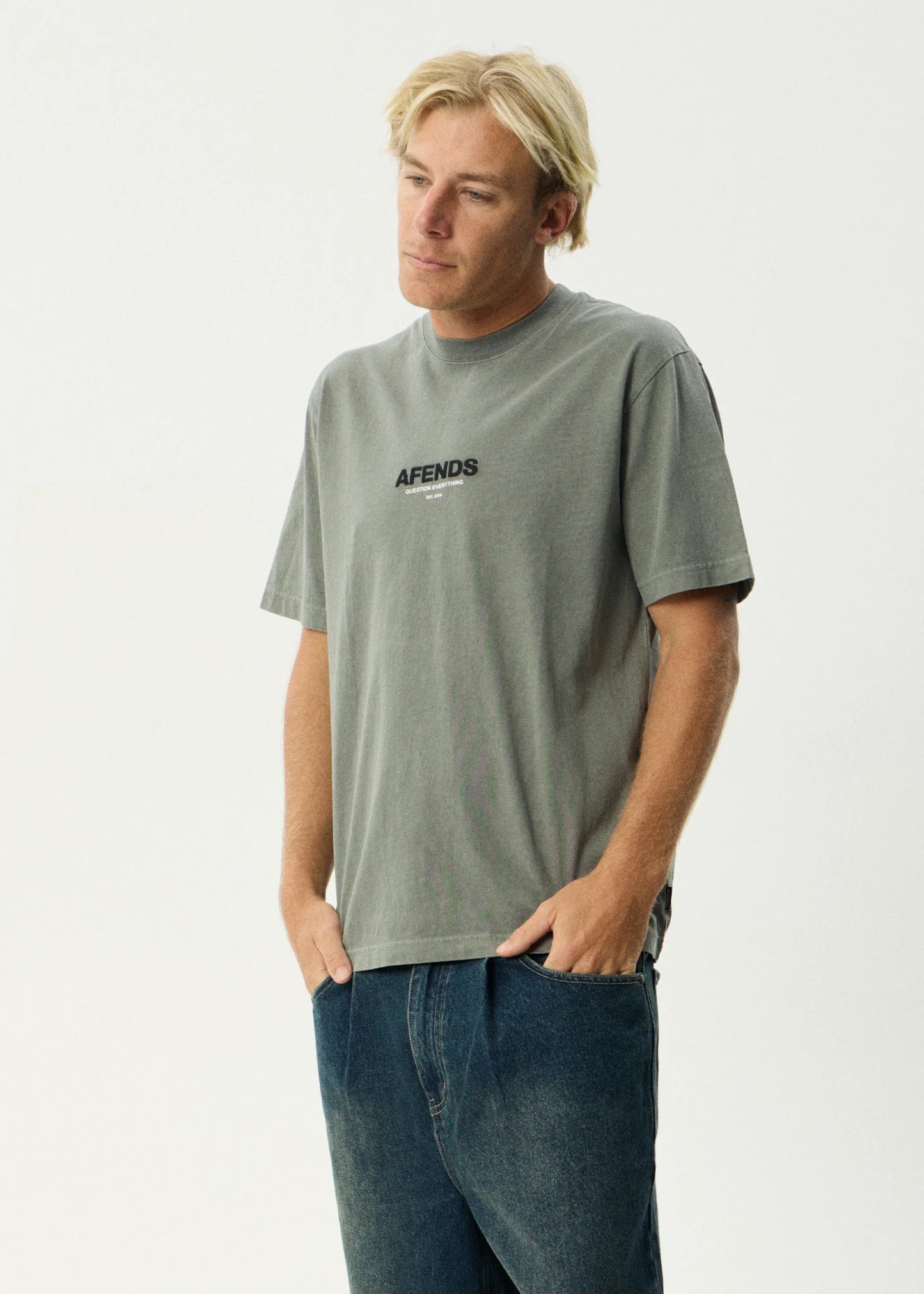 AFENDS VINYL - RETRO TEE