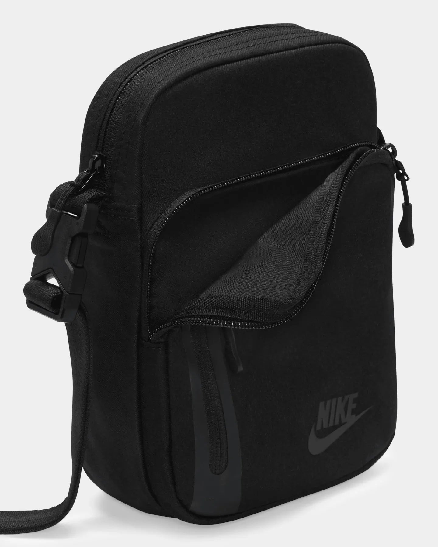 Nike Elemental Premium Crossbody Bag
