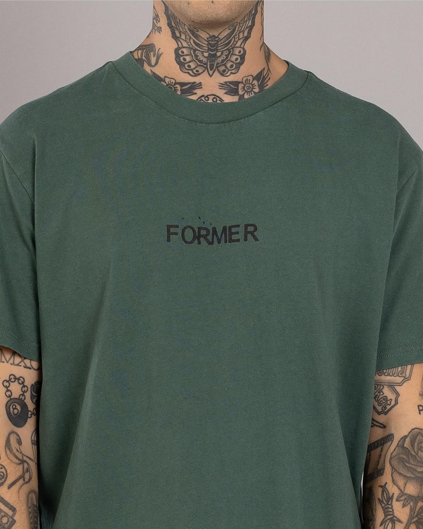 FORMER TRUSTED T-SHIRT // WASHED GREEN