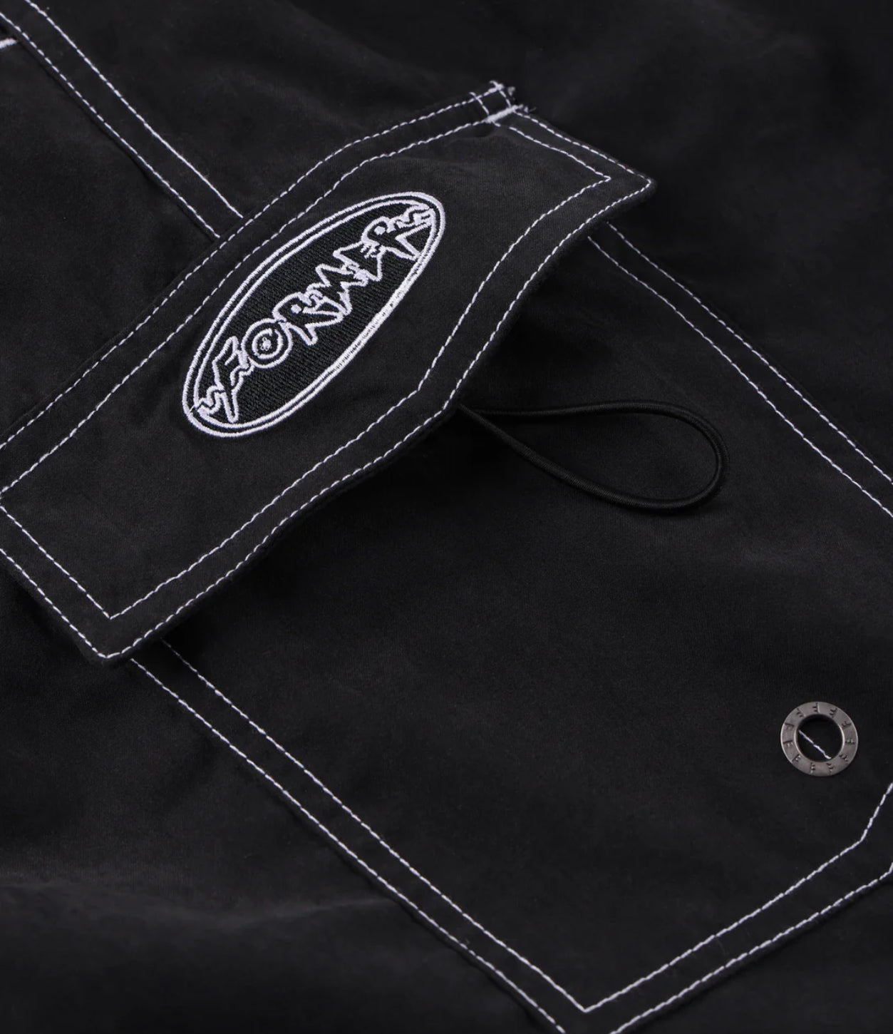 FORMER SWANS FLATLINE CARGO TRUNK // BLACK