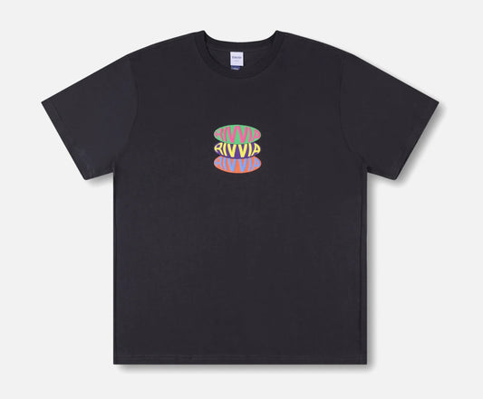 RIVVIA POP REPEAT T-SHIRT : PIGMENT BLACK