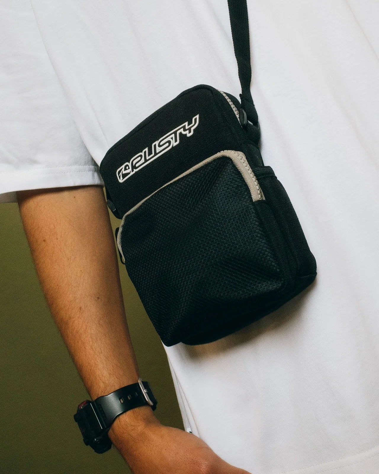 Rusty Reverb Crossbody Bag