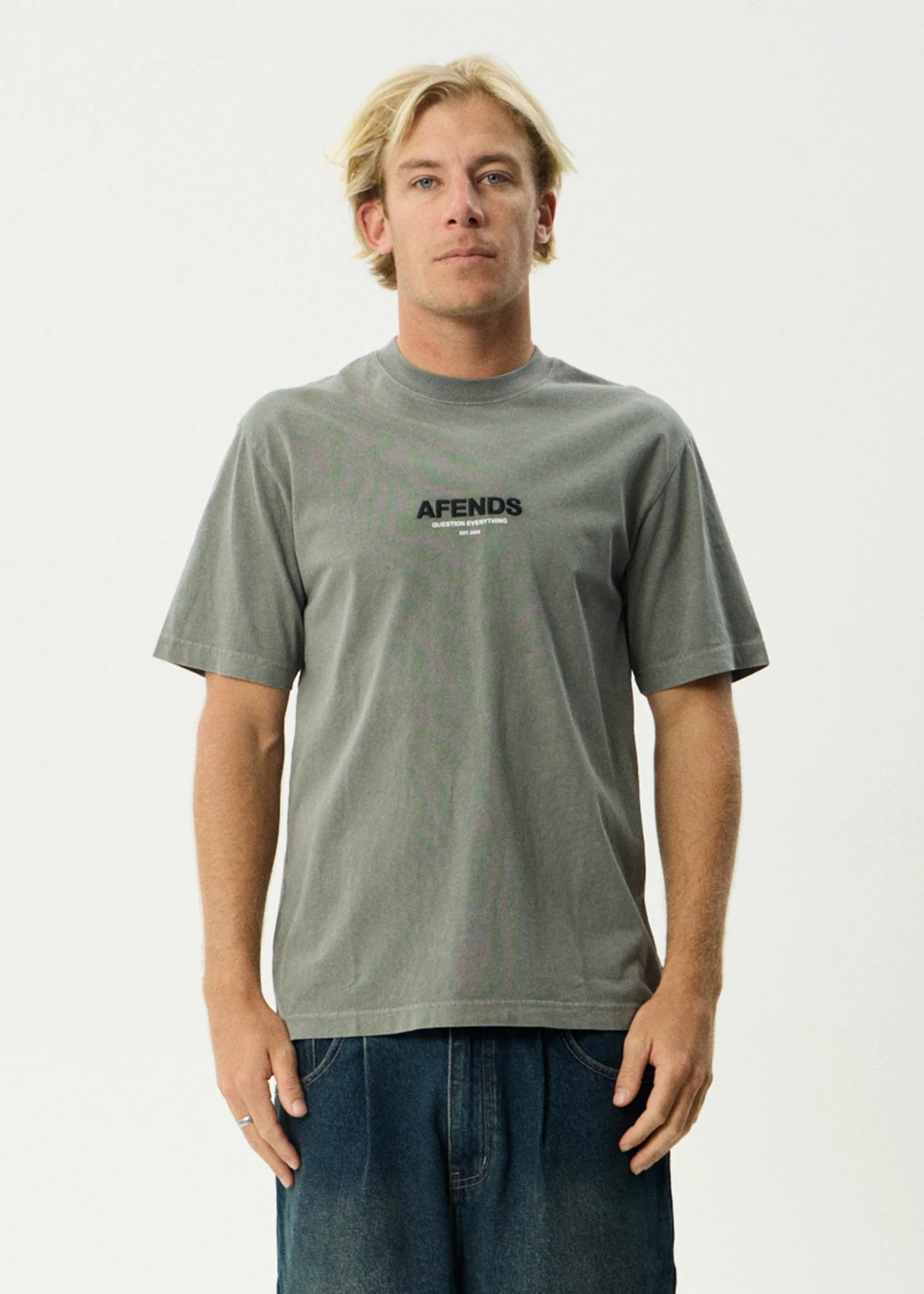 AFENDS VINYL - RETRO TEE