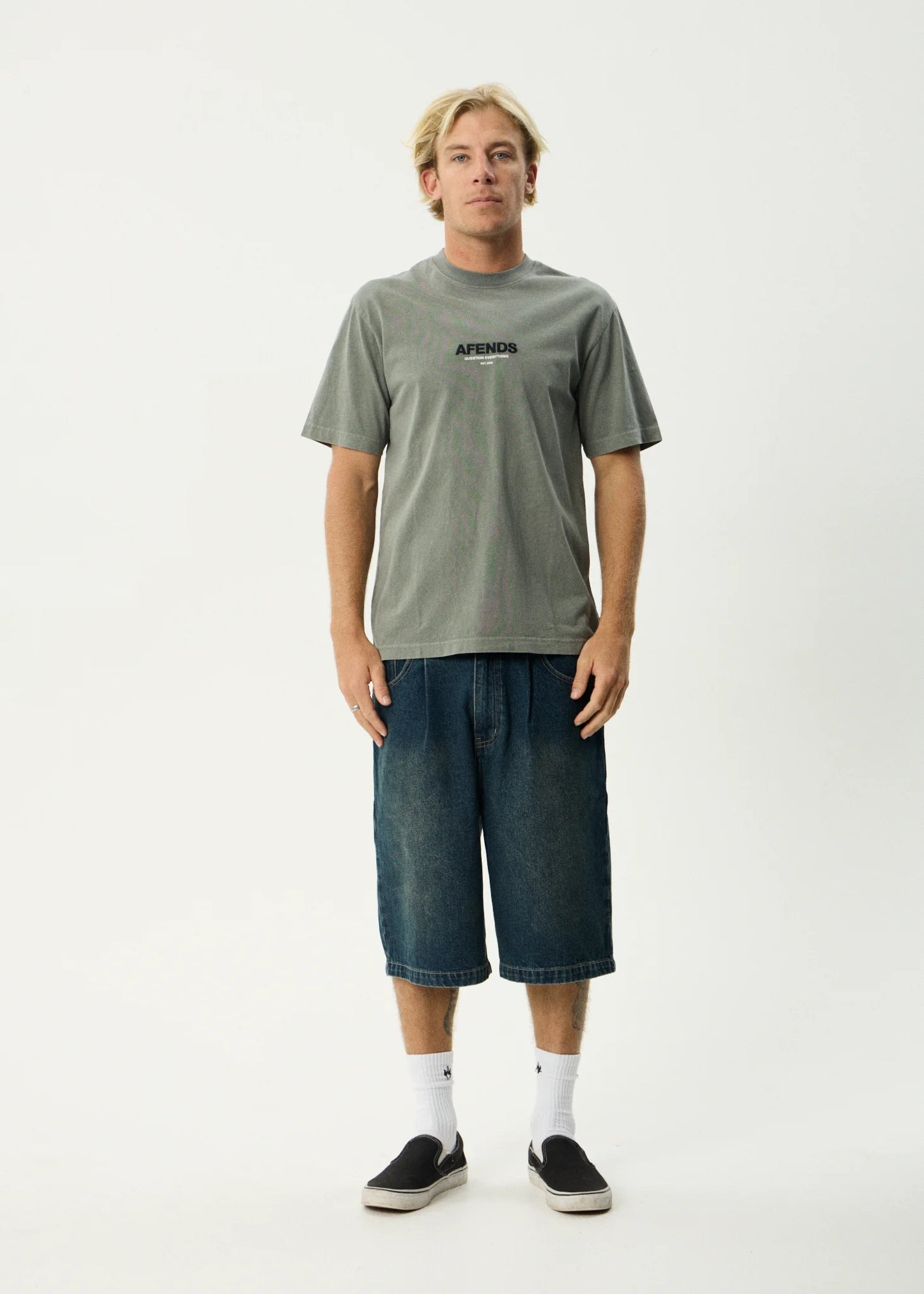 AFENDS VINYL - RETRO TEE