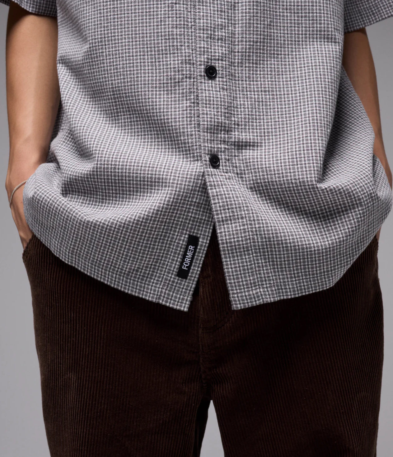 FORMER VIVIAN CHECK SS SHIRT // BLACK