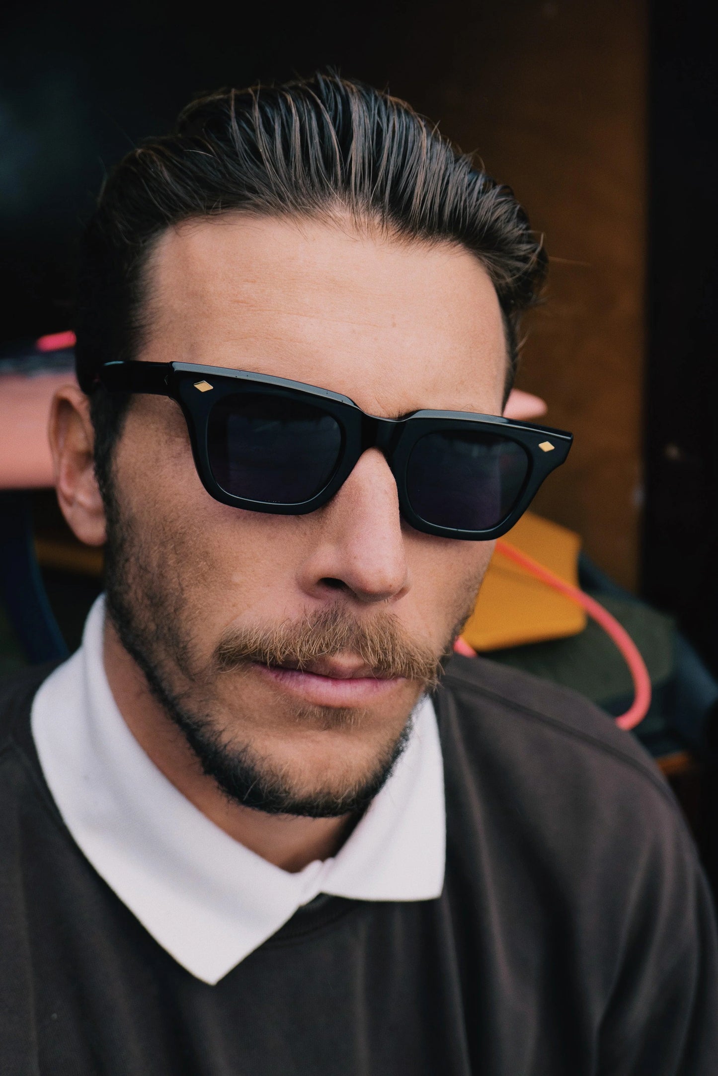 Stereo Black Polished / Black