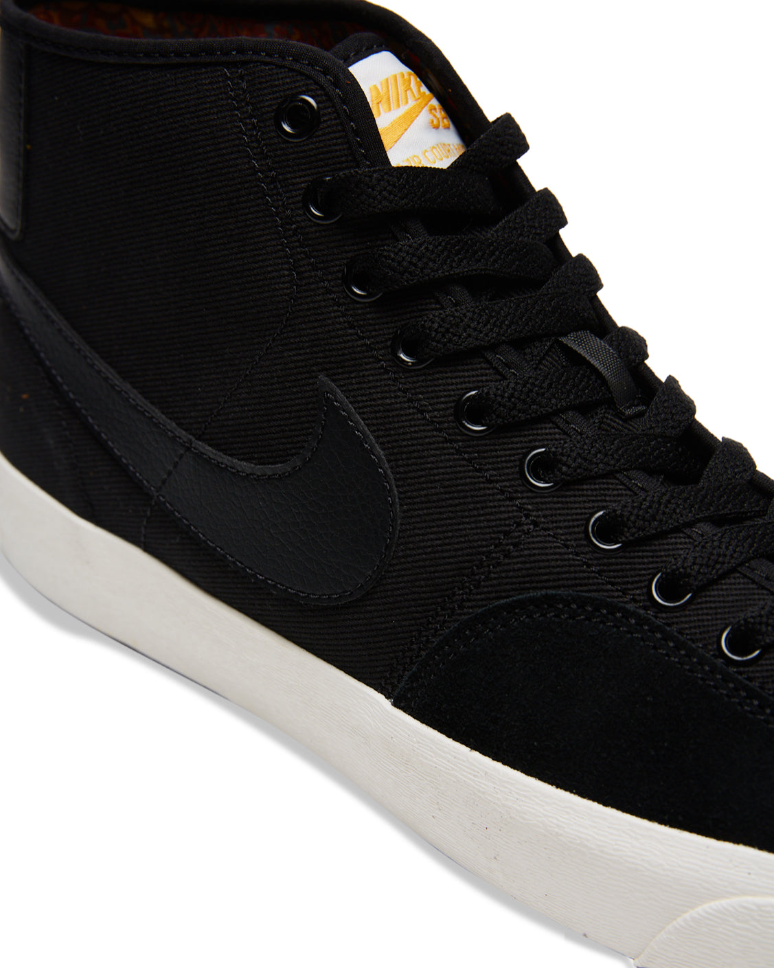 Nike SB Blazer Court Mid Premium