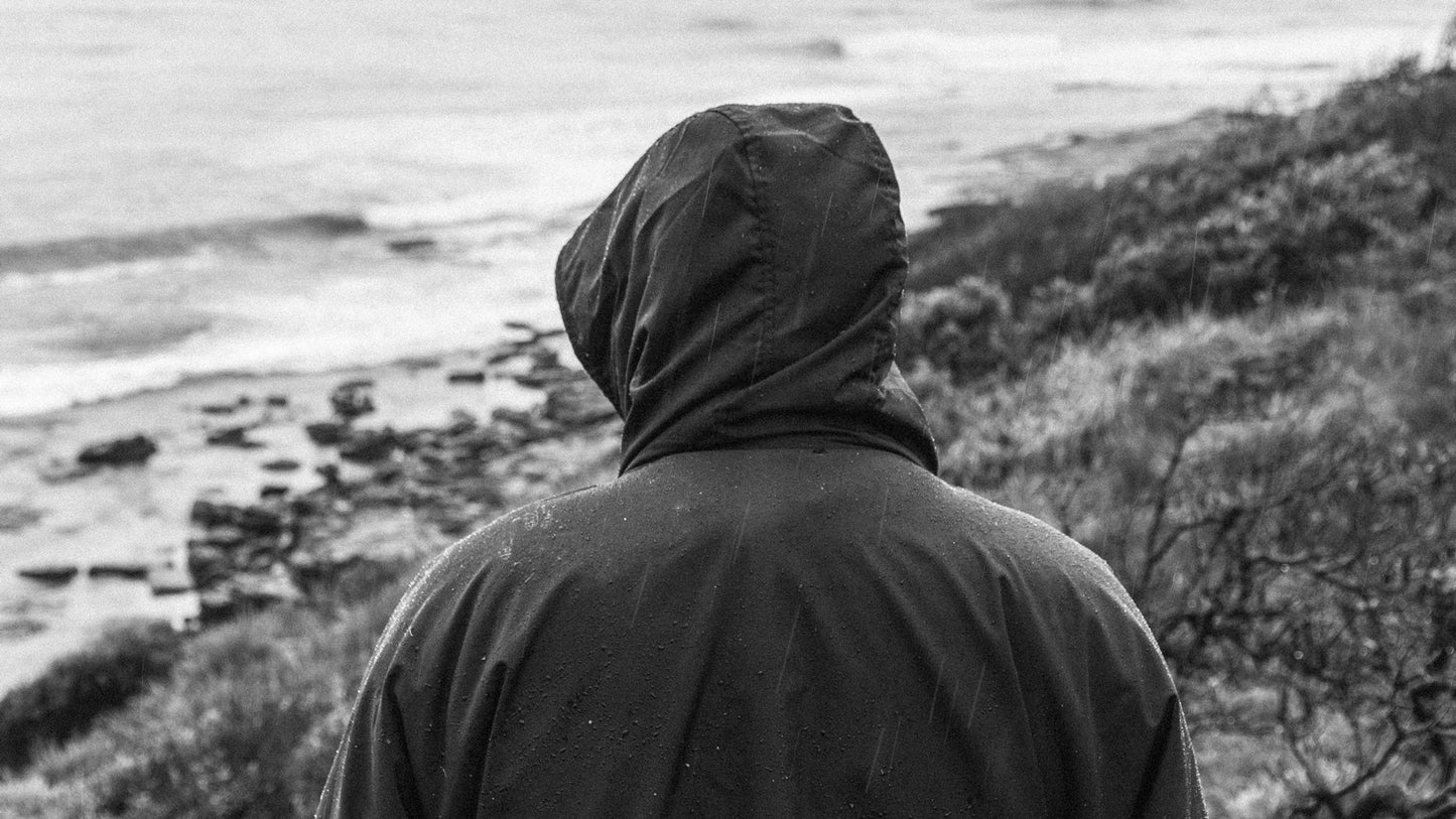 SUPER STORM HOODED PONCHO - essential surf and skate