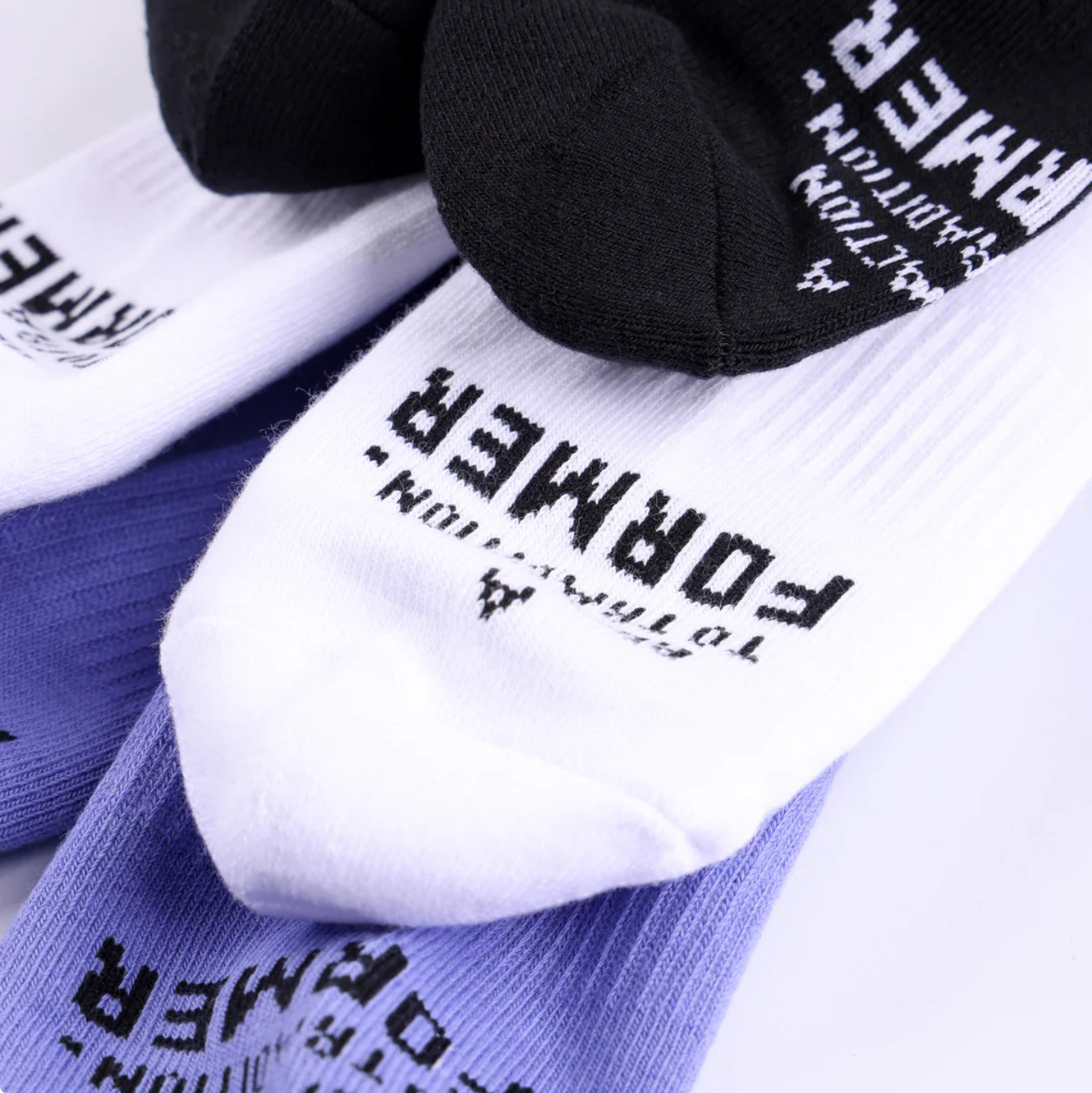 FORMER FRANCHISE 3-PACK SOCK // BLACK WHITE VIOLET