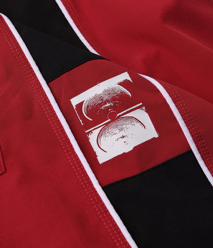 FORMER SYSTEM ECLIPSE 20" TRUNK // RED - essential surf and skate