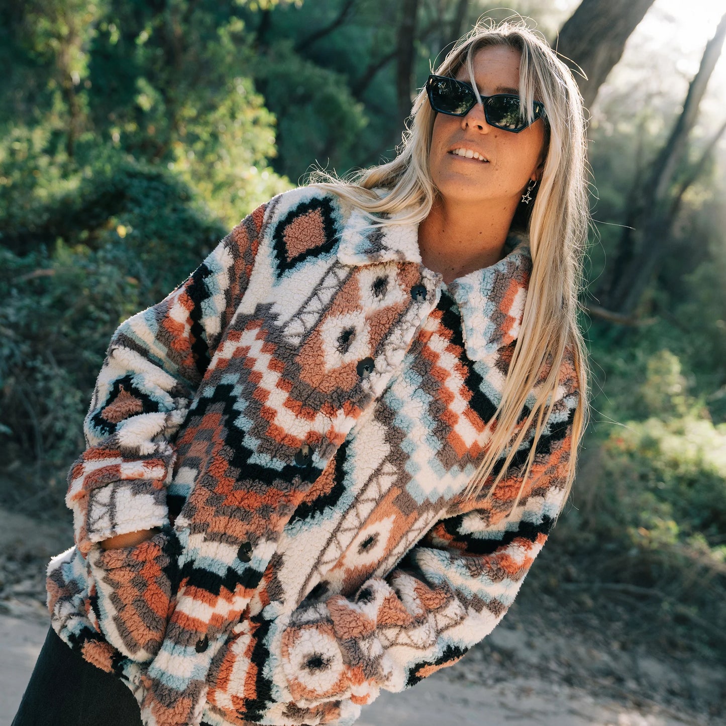 O’NEILL WOMEN'S HUXLEE PRINTED JACKET - MULTI - essential surf and skate