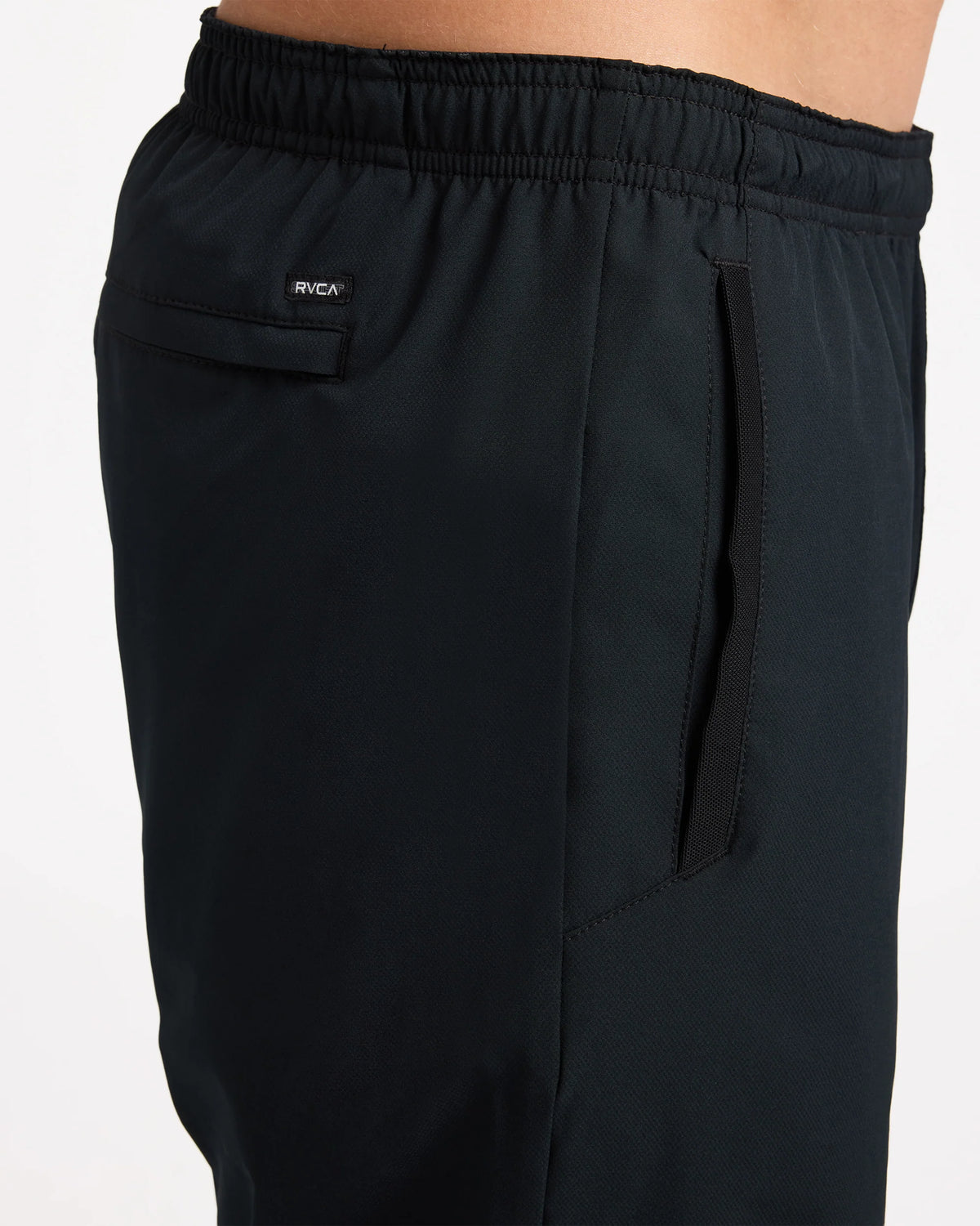 RVCA MENS YOGGER LONG 20" SHORTS