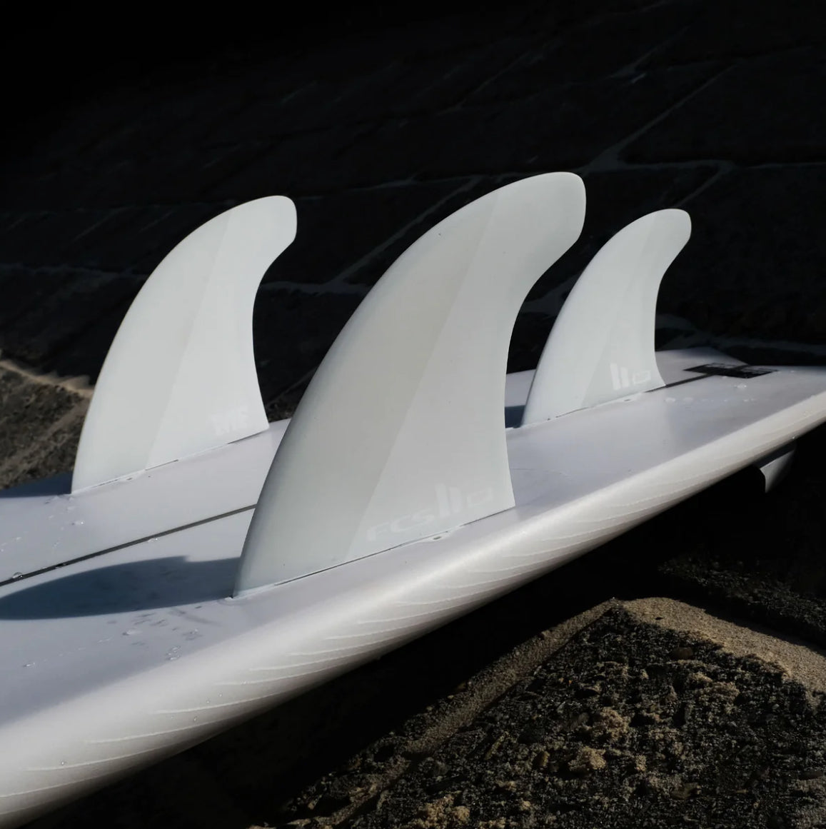 FCS II MICK FANNING TWIN + 1 FIN SET