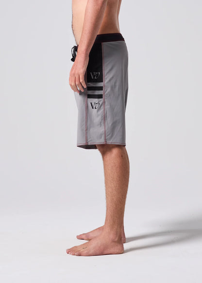 RIVVIA DISCLOSURE 20" TRUNK : GREY - essential surf and skate