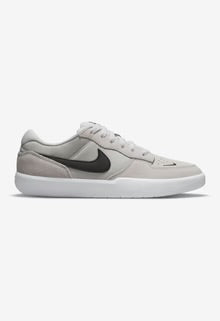 Nike SB Force 58