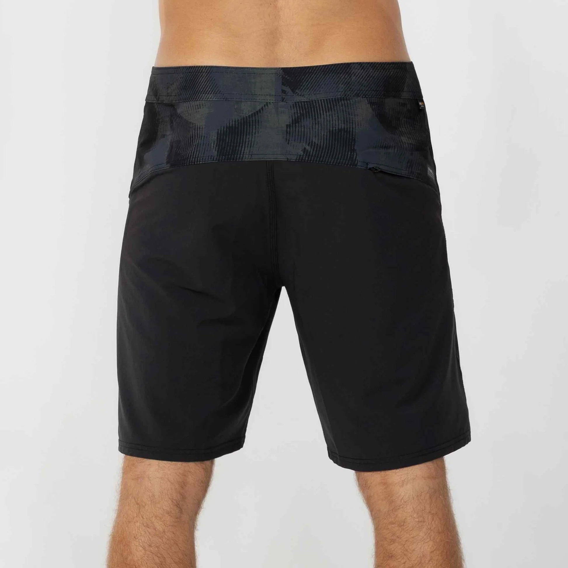 O’NEILL HYPERFREAK TECH TRVLR ENDURO 19" BOARDSHORT - ARMY - essential surf and skate