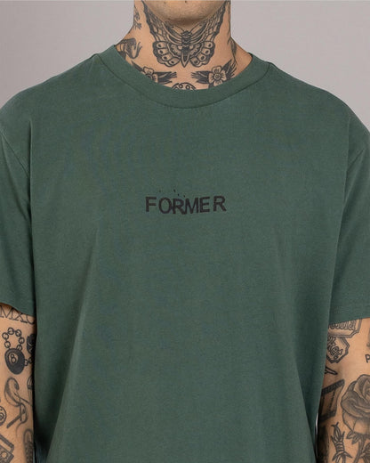 FORMER TRUSTED T-SHIRT // WASHED GREEN