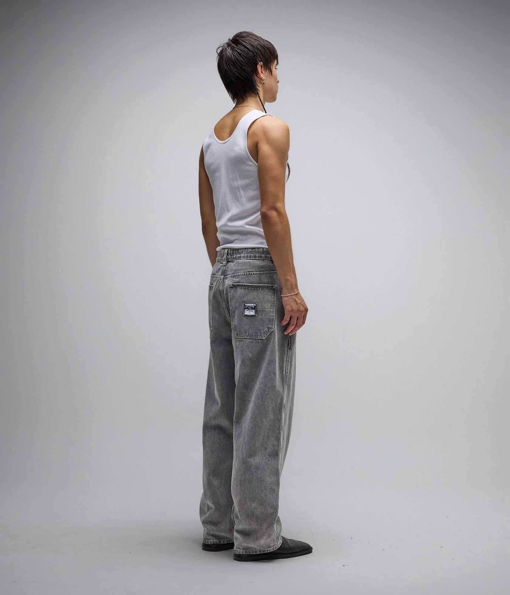FORMER DISTEND DENIM PANT // SACRIFICE WASHED GREY - essential surf and skate