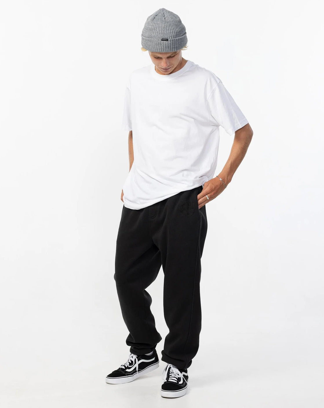 O’NEILL MEN'S OG ESSENTIAL FLEECE PANT - BLACK - essential surf and skate