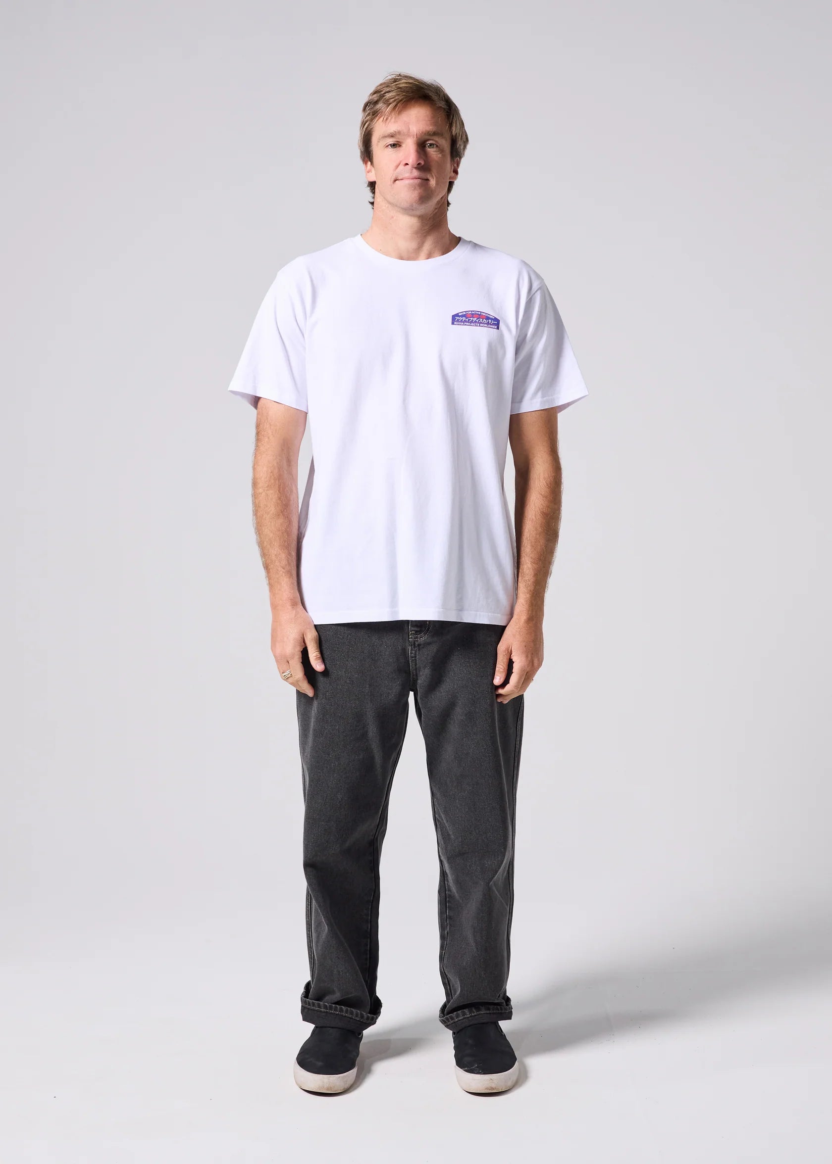 RIVVIA JAPAN VACATION T-SHIRT : WHITE - essential surf and skate