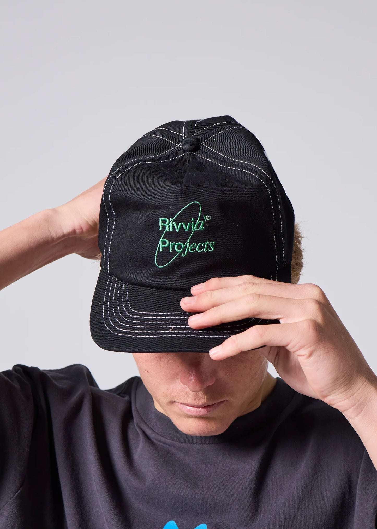 RIVVIA SCI-FI CAP : PIGMENT BLACK