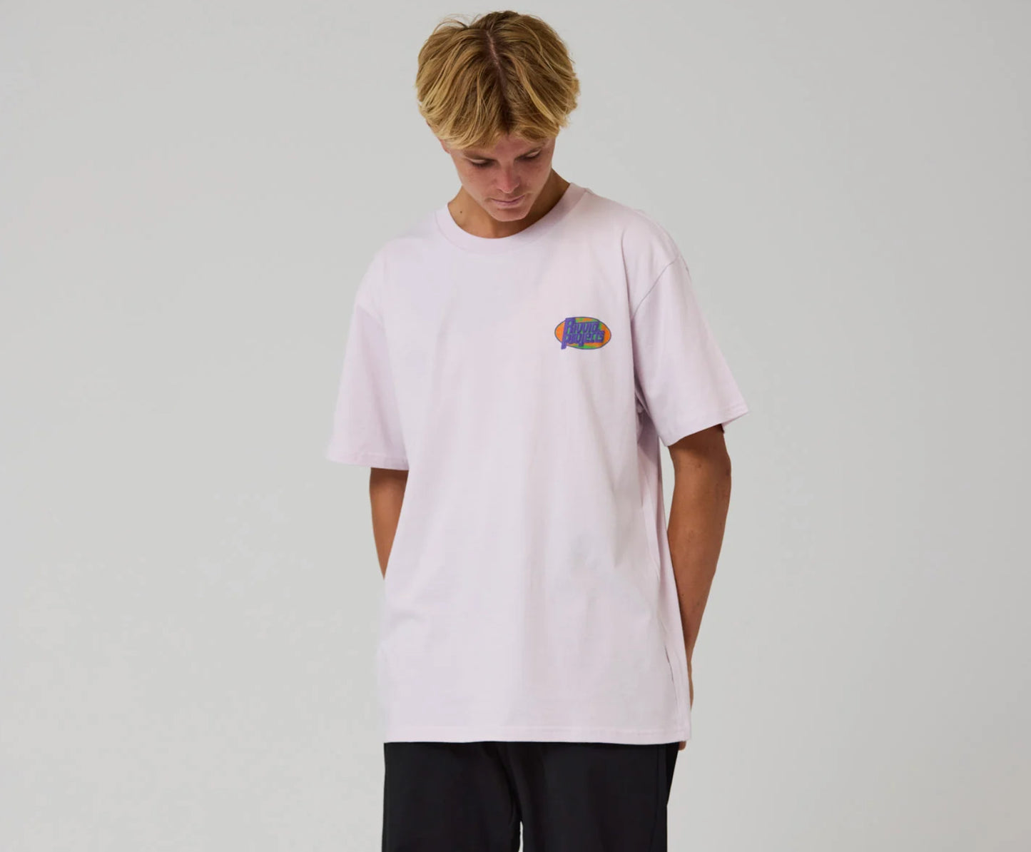 RIVVIA GLOBAL DISCOVERY T-SHIRT : LAVENDER