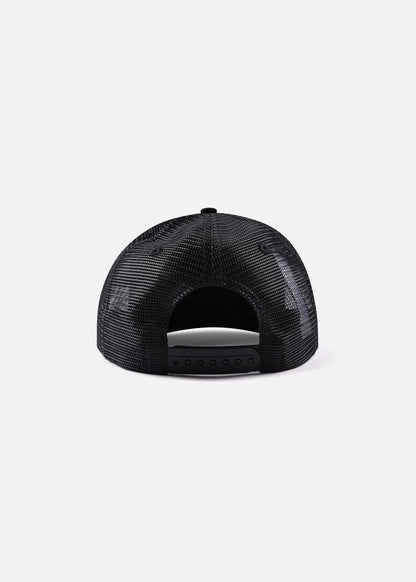 RIVVIA JAPAN VACATION TRUCKER CAP : BLACK