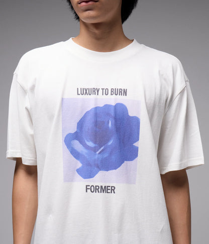 FORMER ANOTHER FLOWER T-SHIRT // OYSTER - essential surf and skate