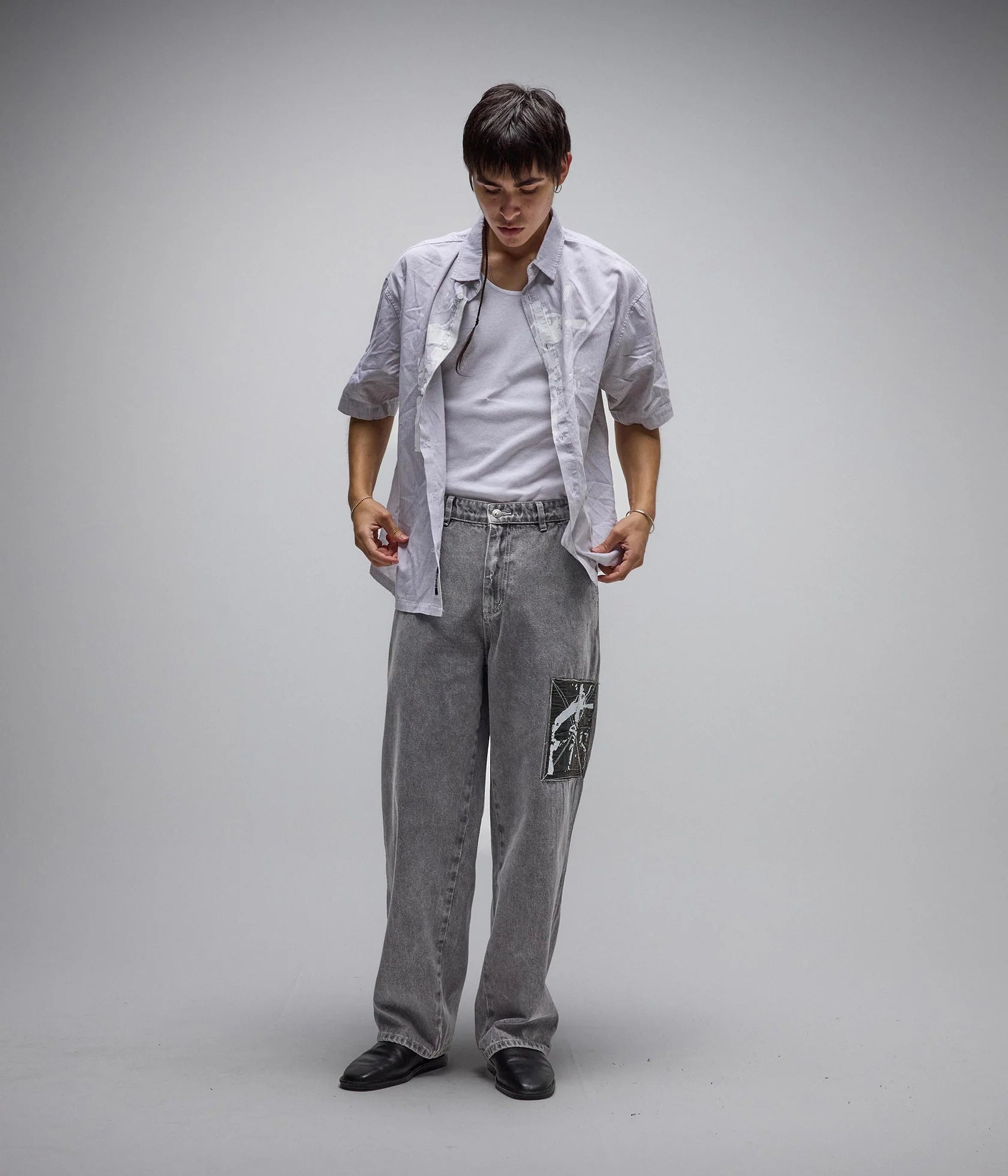 FORMER DISTEND DENIM PANT // SACRIFICE WASHED GREY - essential surf and skate