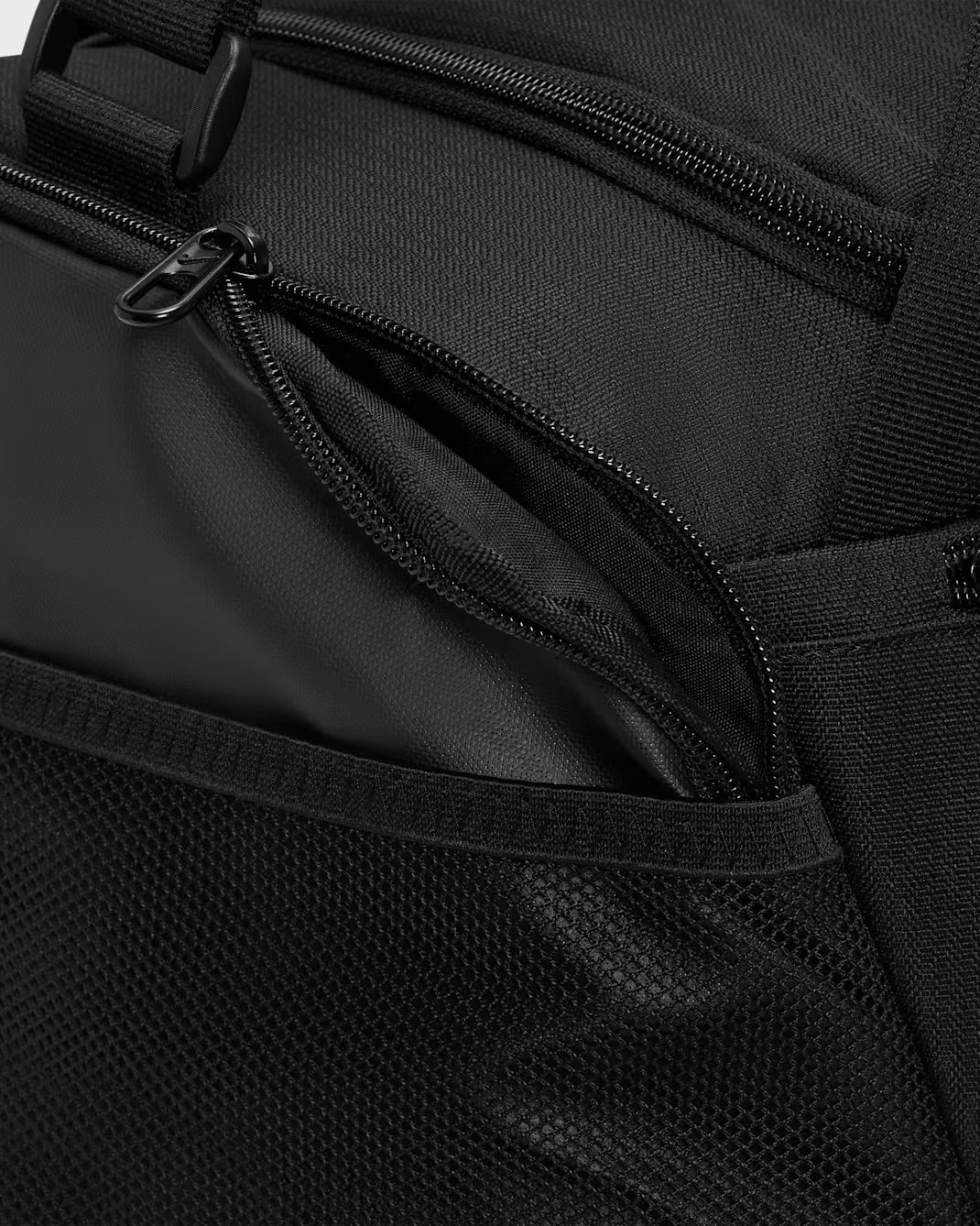 Nike Brasilia - Training Duffel Bag (Small, 41L)