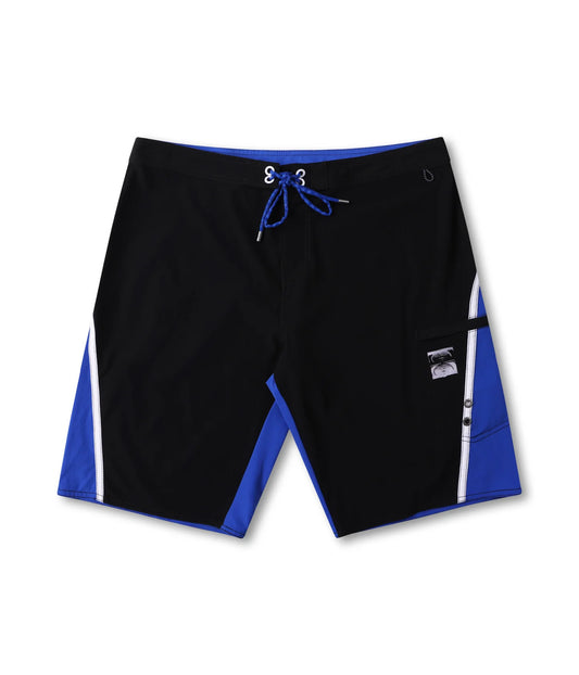 FORMER PROSCRIPTION 21" TRUNK // BLACK - essential surf and skate