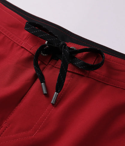 FORMER SYSTEM ECLIPSE 20" TRUNK // RED - essential surf and skate