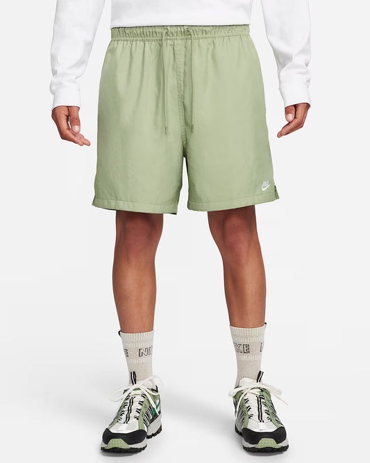 Nike Club - Men's Woven Flow Shorts