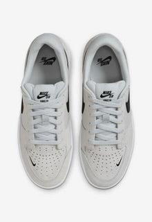 Nike SB Force 58