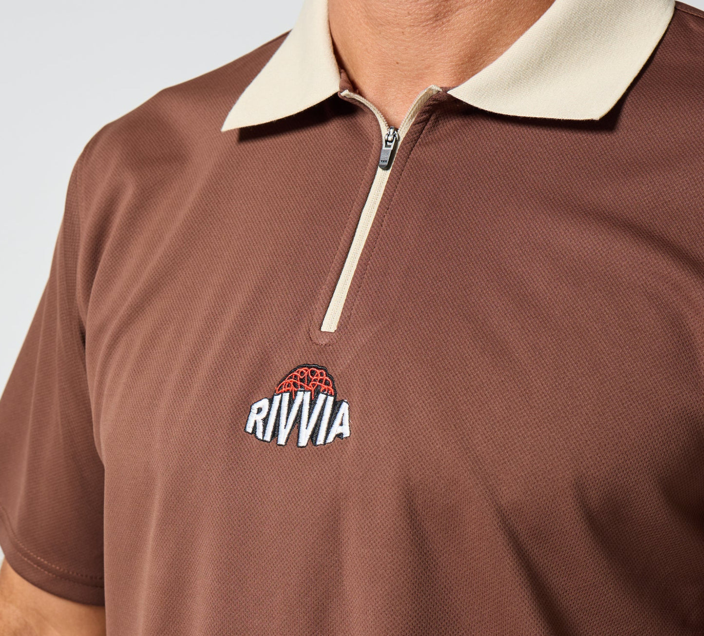 RIVVIA BRAIN TRUST POLO : BROWN