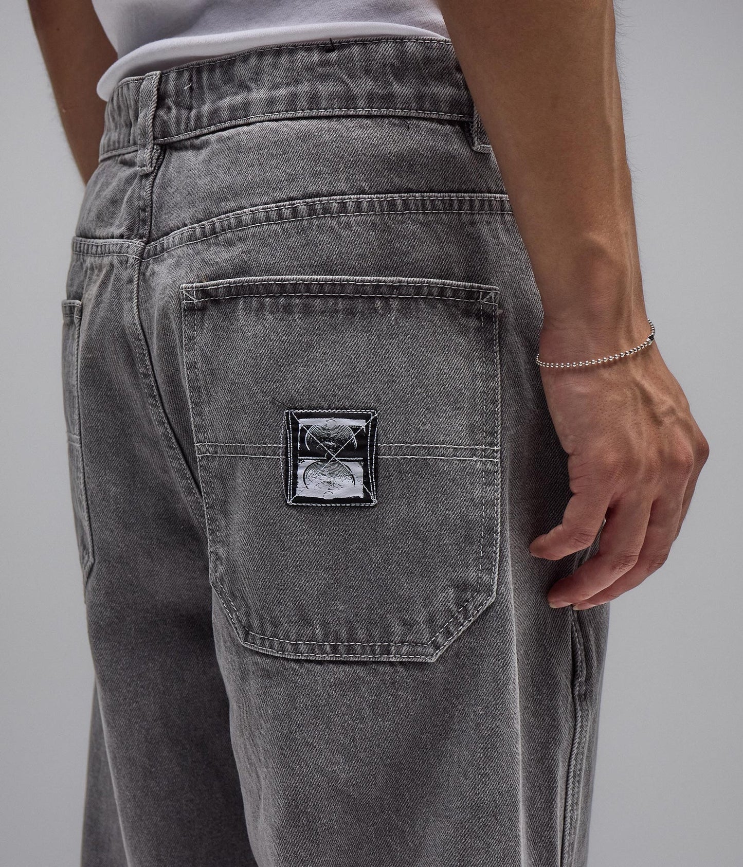 FORMER DISTEND DENIM PANT // SACRIFICE WASHED GREY - essential surf and skate