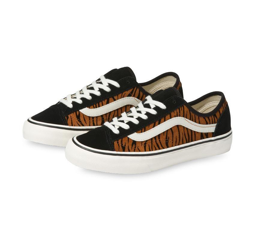 Style 36 Decon Animal Stripes - essential surf and skate